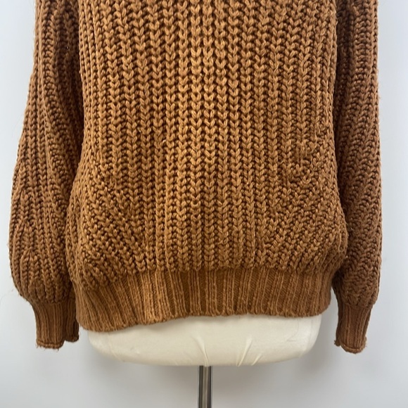 American Eagle Chunky Knit Oversized V-Neck Pullover Sweater Brown Small - Picture 3 of 8